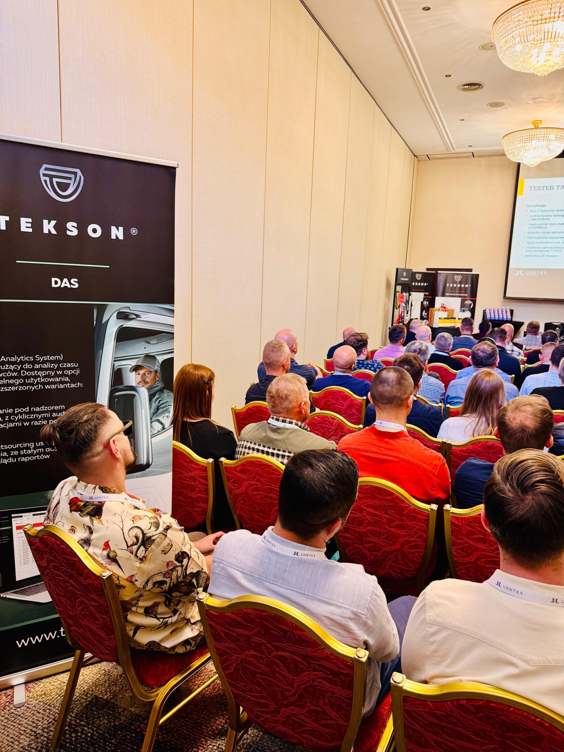 Widownia, uczestnicy konferencji podczas prezentacji systemu DAS.